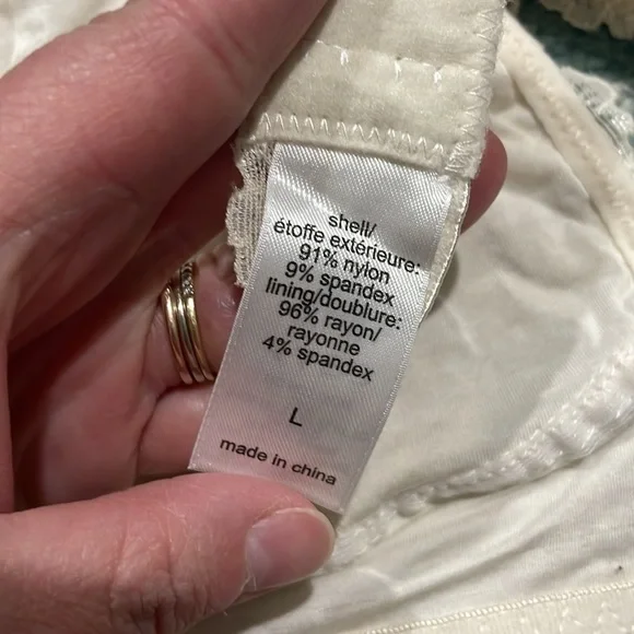 size large ivory lace halter Maurice’s bra - Picture 5 of 7